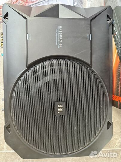 Сабвуфер автомобильный JBL BassPro SL 8