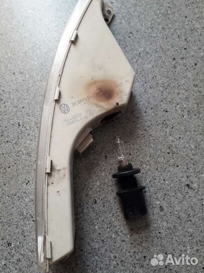 Поворотник в бампер на Volkswagen passat b6