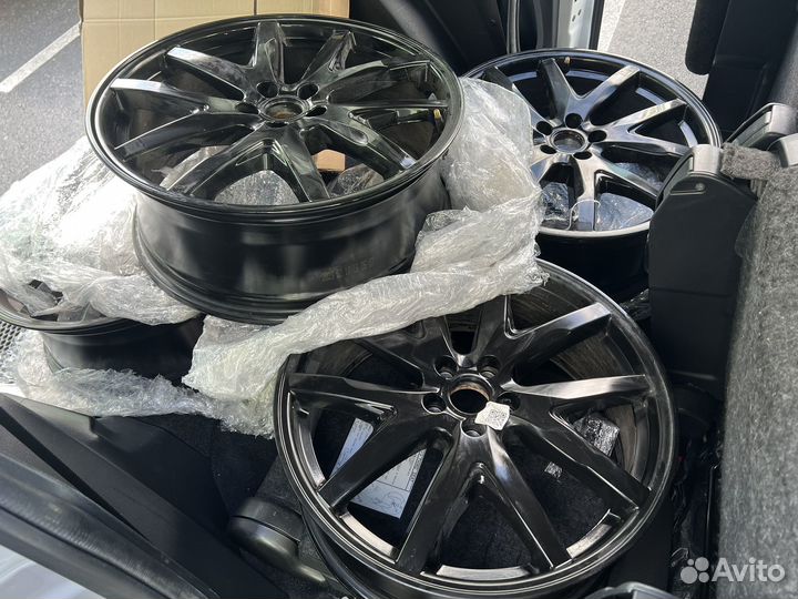 Литые диски R-20 на exeed RX