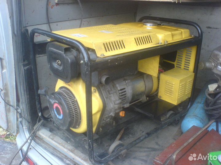 Сварщик Сантехник Электрик Плиточник Плотник