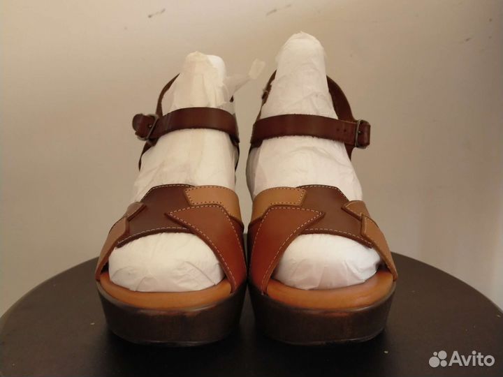 Босоножки женские новые 37 размер