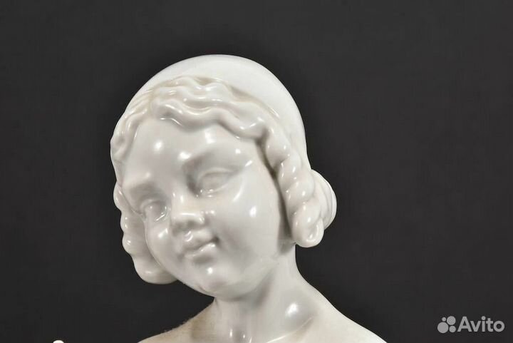 Оригинальная фарфоровая статуэтка 26см Neu Tettau