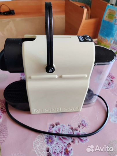 Кофемашина delonghi