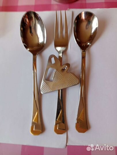 Ложки для салата + вилка