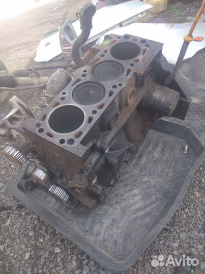 Блок двигателя Дэу Нексия 1.5 16клап