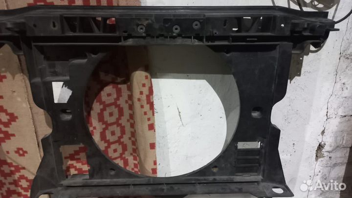 Панель передняя (телевизор) на Ситроен DS4