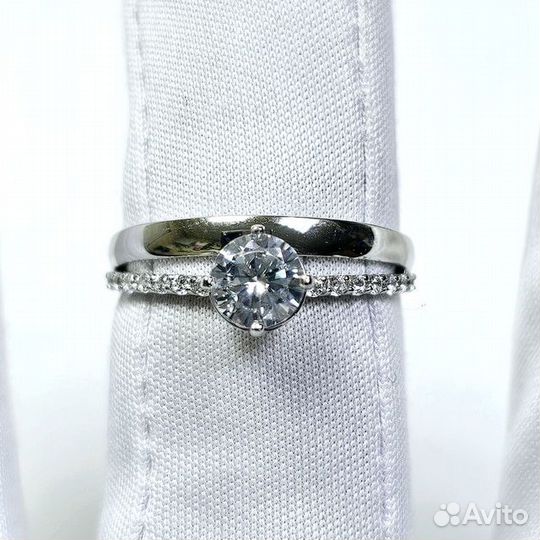 Золотое кольцо с фианитом 18р