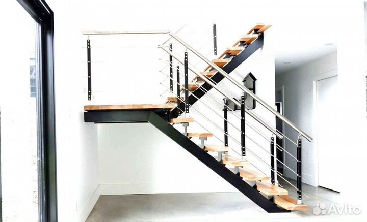 Лестница на металлическом каркасе дизайн 4073