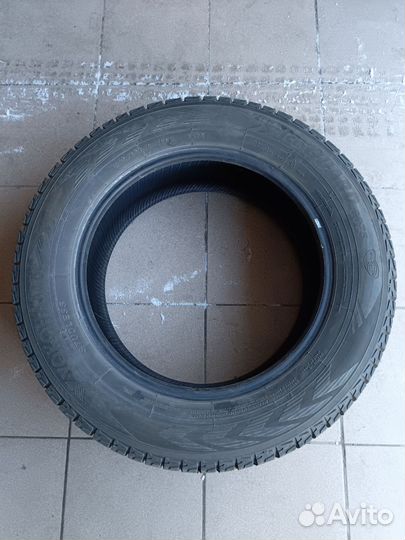 Yokohama Ice Guard G075 235/65 R18