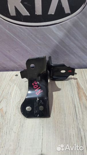 Замок сиденья фиксатор Kia RIO 2
