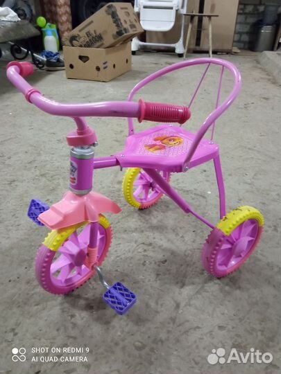 Детский трехколесный велосипед