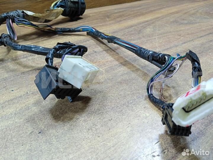 Проводка двери левой Фиат Альбеа