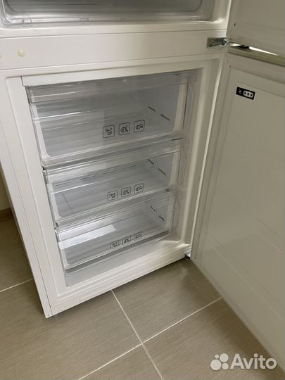 Холодильник