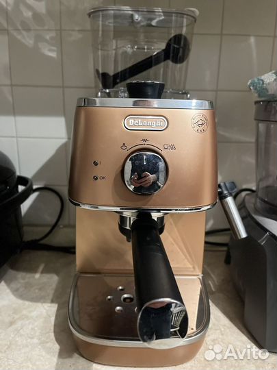 Кофеварка рожковая delonghi