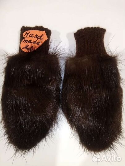 Варежки из нутрии детские.Новые
