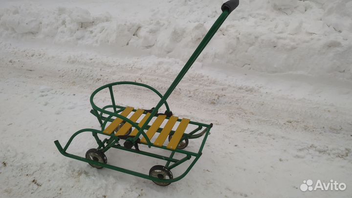 Детские санки с колесами