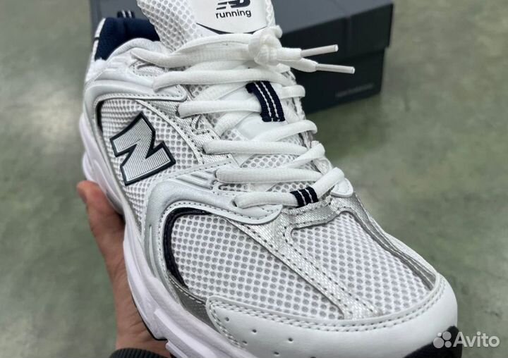 Кроссовки New Balance 530 Люкс