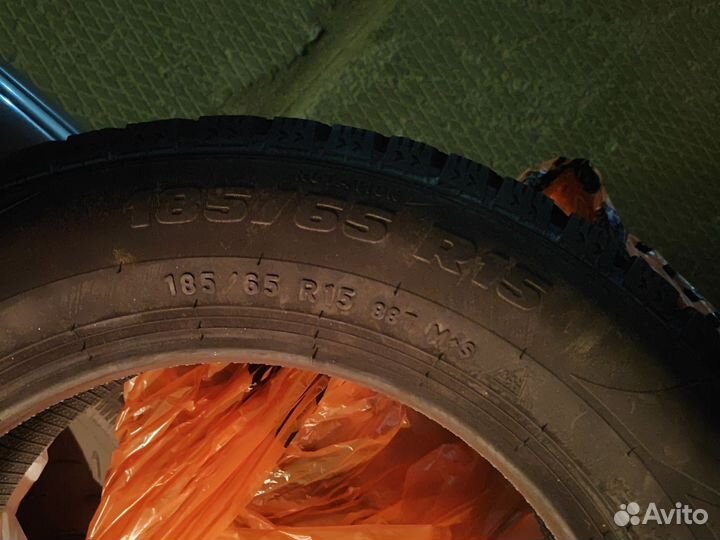 Pirelli Formula Ice 185/65 R15 88T