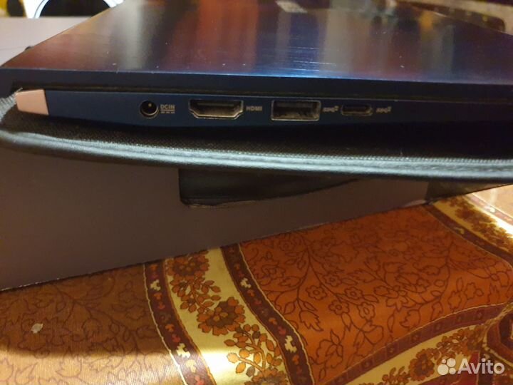 Ноутбук asus UX433FLC