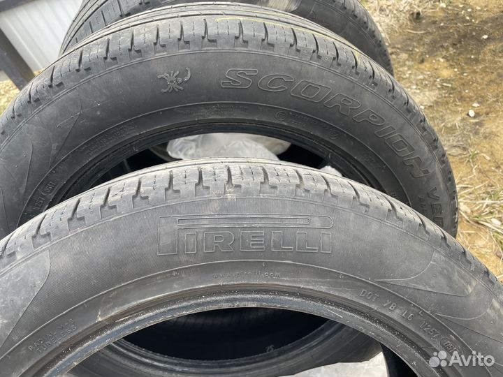 Pirelli Scorpion 215/60 R17