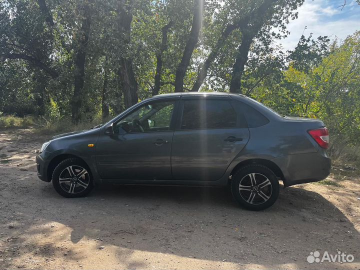 LADA Granta 1.6 МТ, 2018, 145 000 км