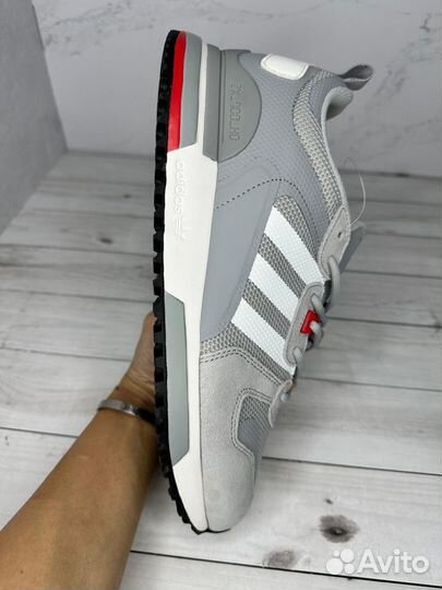 Adidas ZX 700 HD