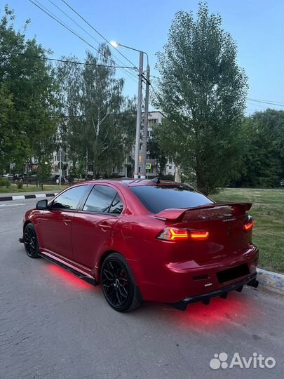 Комплект обвеса Mitsubishi Lancer X