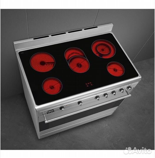 Варочный центр Smeg SUK91CMX9