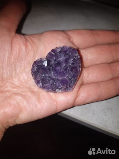 Камень аметист друза Сердце Бразилия