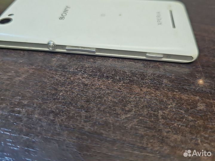 Sony Xperia M, 4 ГБ