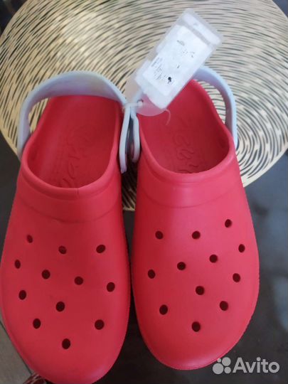 Crocs
