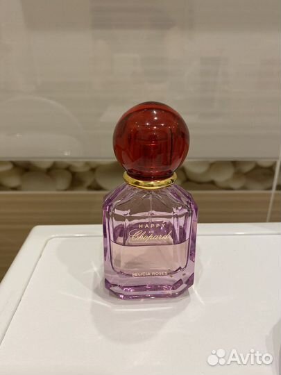 Парфюмерная вода женская