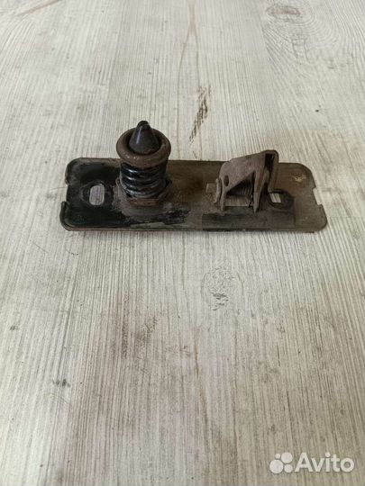 Замок капота Ford Transit 94-00