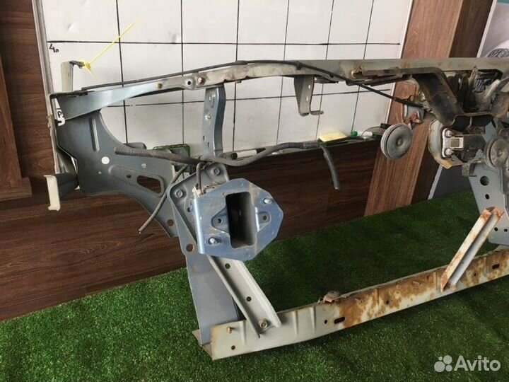 Рамка радиатора nissan bluebird sylphy