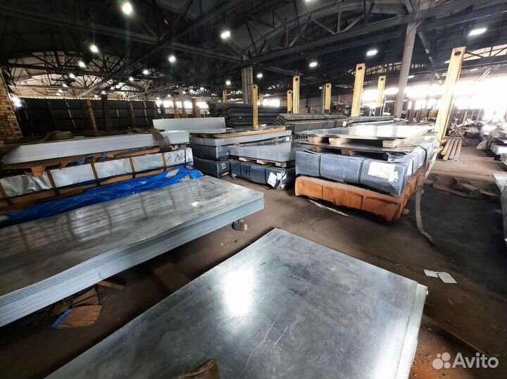 Лист стальной