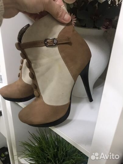 Ботинки женские