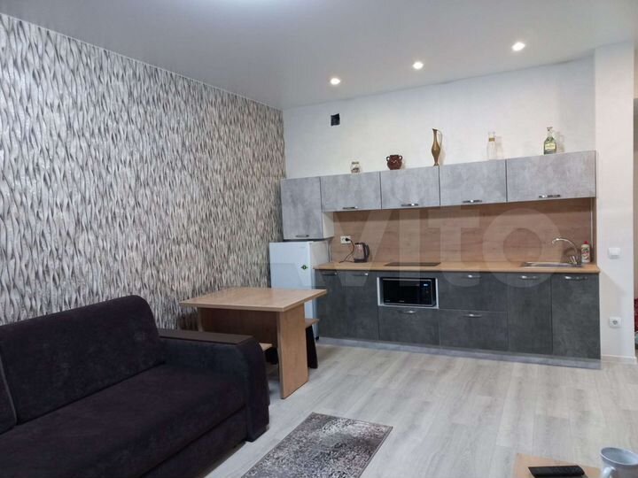 2-к. квартира, 42 м², 4/17 эт.