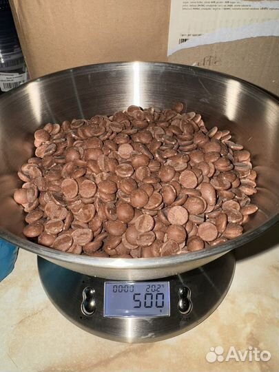 Шоколад калебаут молочный