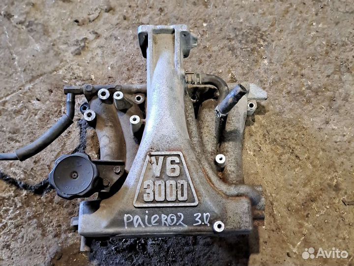 Коллектор впускной Mitsubishi Pajero 2