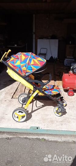 Прогулочная коляска