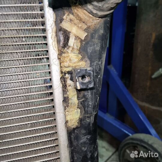 Радиатор hyundai I40 25310-3Z200