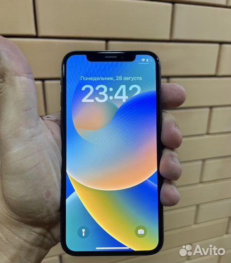 Телефон XS 64 gb