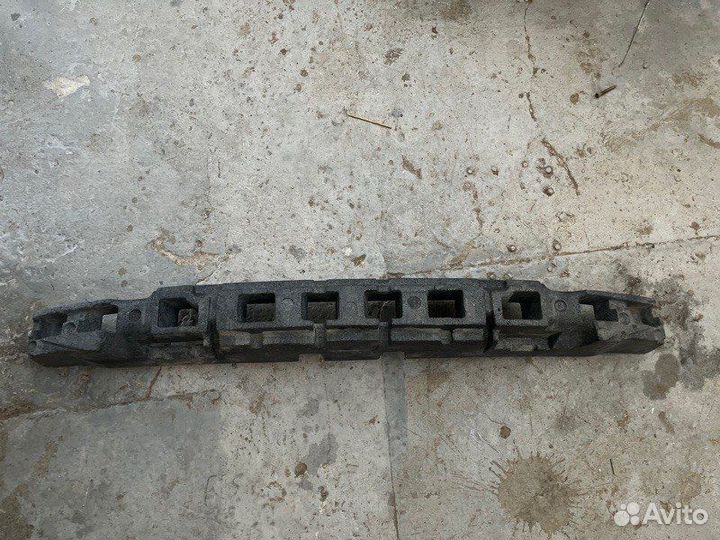 Наполнитель бампера (Абсорбер) передний Volkswagen