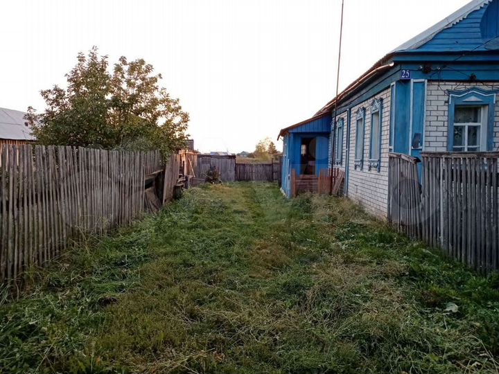 Дом 46 м² на участке 40 сот.