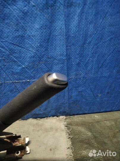 Рычаг стояночного тормоза Renault Symbol 2 седан