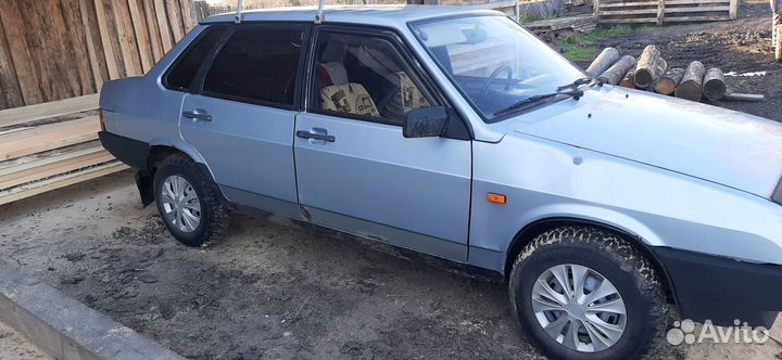 ВАЗ 21099 1.5 МТ, 2002, 250 000 км