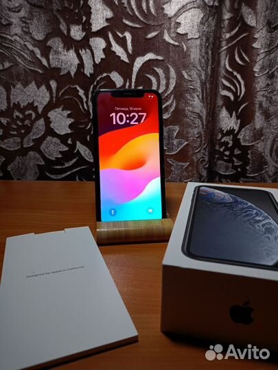 iPhone Xr, 64 ГБ
