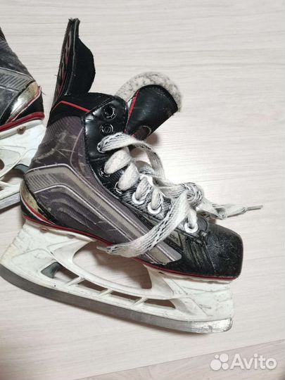Хоккейные коньки bauer vapor x600