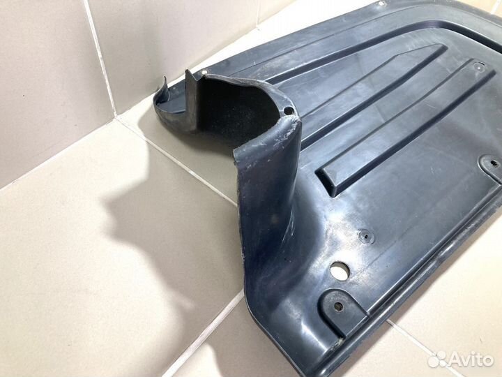 Пыльник задний правый Volkswagen Passat B6/B7