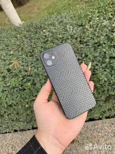 iPhone 12, 256 ГБ